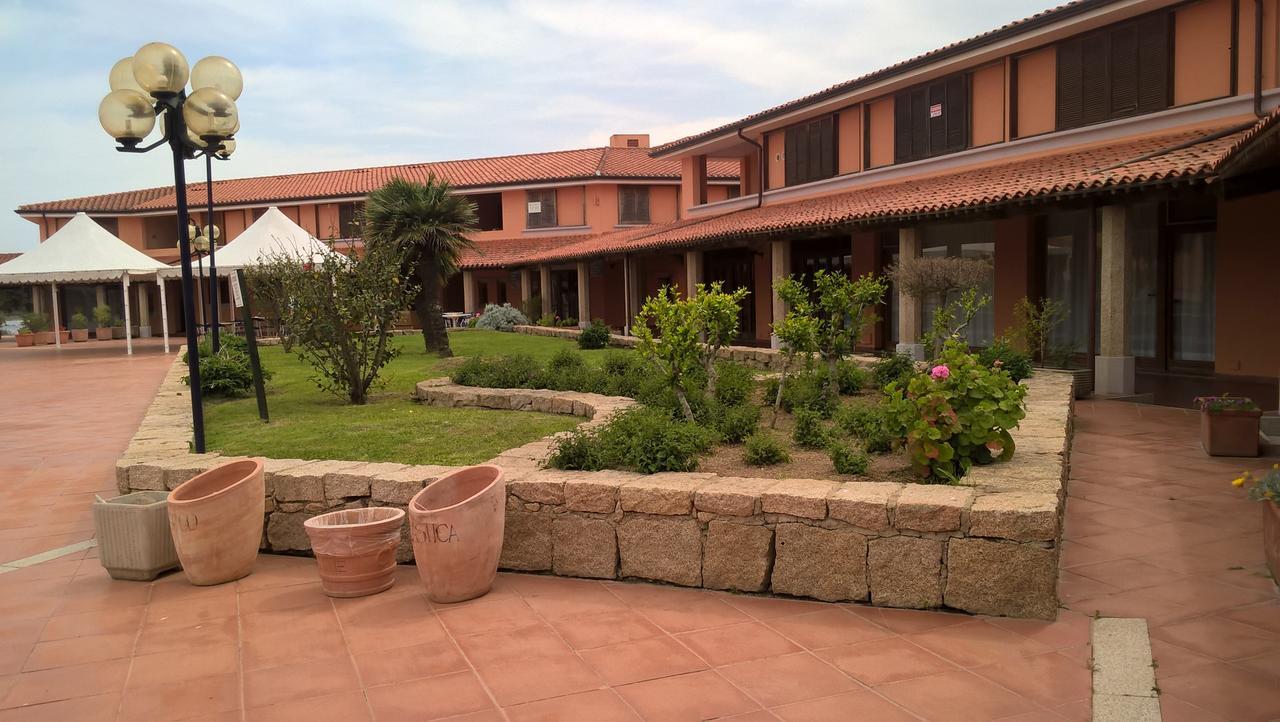 Residence Porto Coda Cavallo San Teodoro  Exterior foto